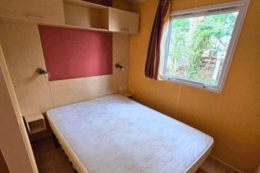 Mobile Home Tortuga Parents' Room
